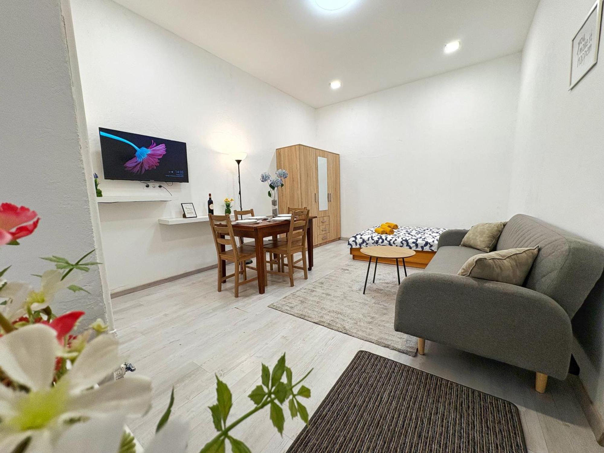 Central Private Apartment-7Pax บูดาเปสต์ ภายนอก รูปภาพ